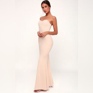 Lulu’s Stand in the Spotlight Blush Strapless Maxi